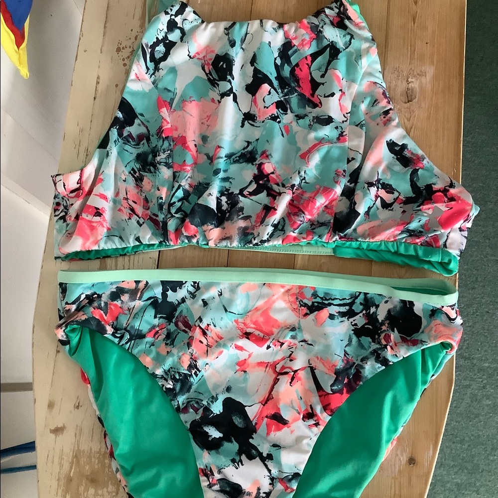 Under Armour Reversible Bathing Suit